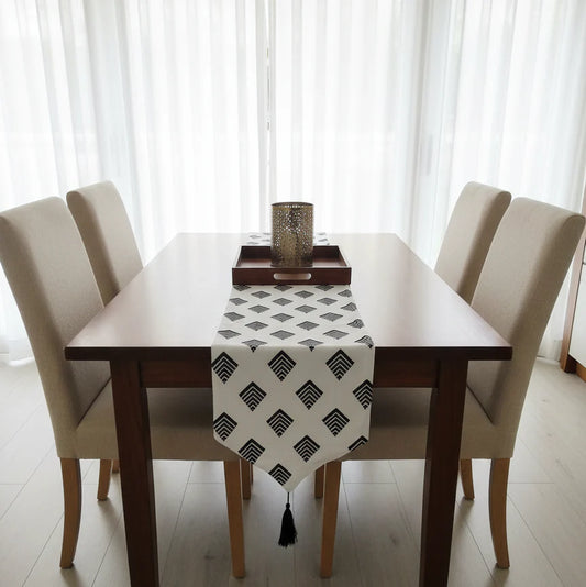 Black and White Flora Table Runner