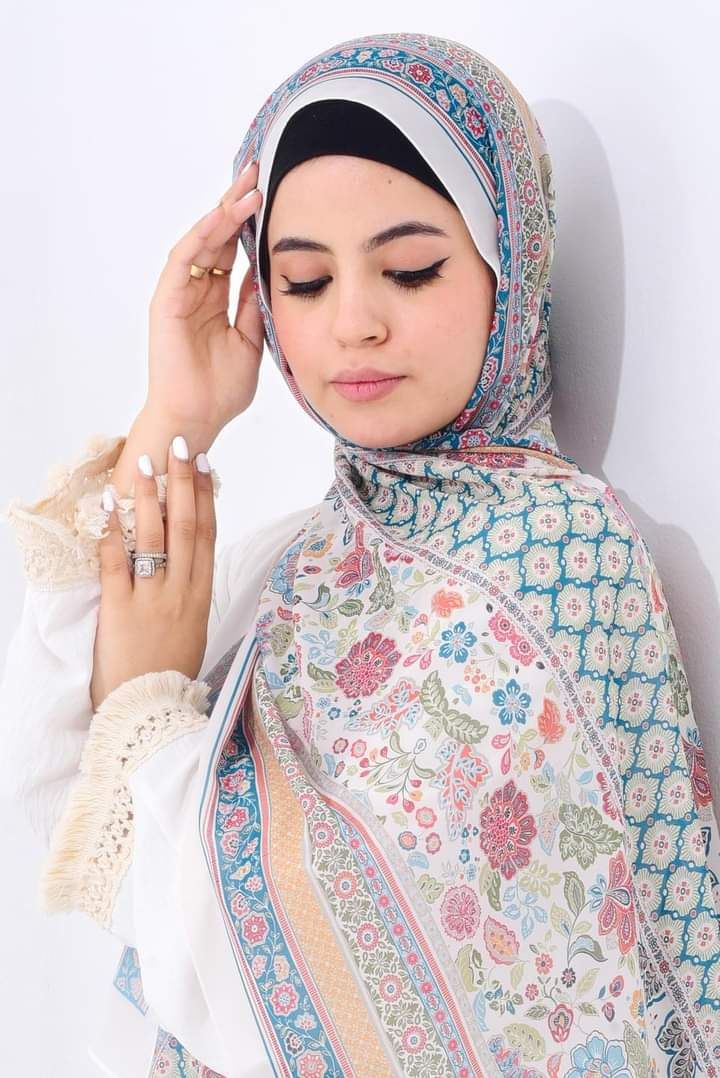Persian Petals Scarf